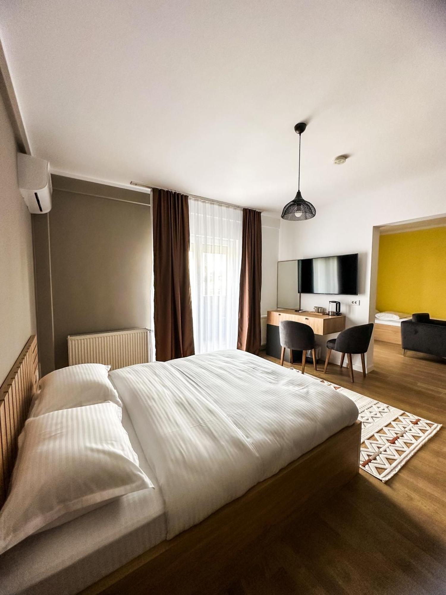 Grand Apartments Prishtina 普里什蒂纳 外观 照片